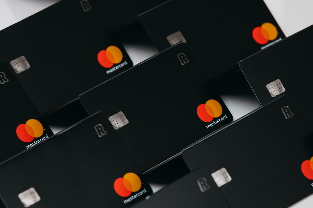 W grudniu 2019 roku Polacy wydali 340 milionów złotych przez Revolut, fot. materiały prasowe