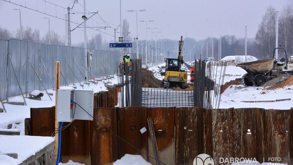 Dąbrowa Górnicza. Na budowie centrum przesiadkowego praca wre.
