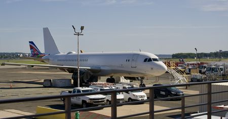 United Airlines wycofuje A320 po uderzeniu wozu cateringowego