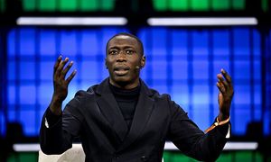 Khaby Lame oszukany? Umowa za 975 mln dol. budzi wątpliwości