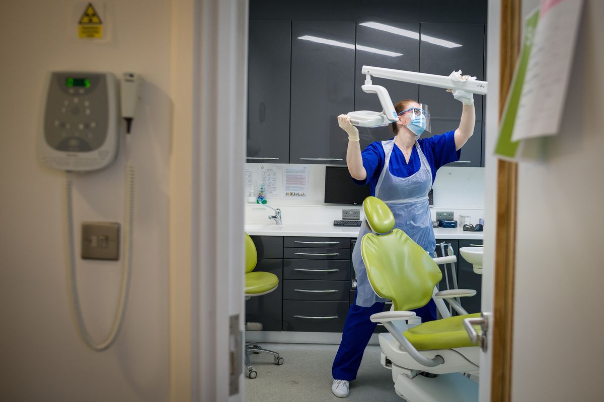 Стоматологія у Польщі. Які послуги є безкоштовними?