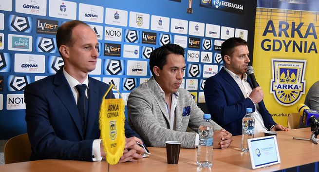 Piłkarze Arki Gdynia będą promować na koszulkach meksykańskie miasto Chignahuapan