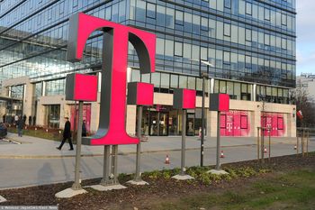 500 zł rekompensaty dla klientów T-Mobile. Sprawdź, czy ci się należy