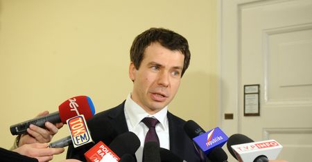 Złożono zawiadomienie dot. przekroczenia uprawnień przez szefa CBA Ernesta Bejdę