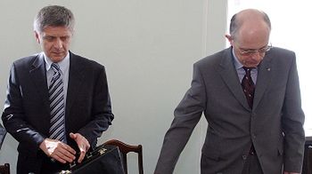 Kandydat na premiera prof. Marek Belka i lider Socjaldemokracji Polskiej Marek Borowski