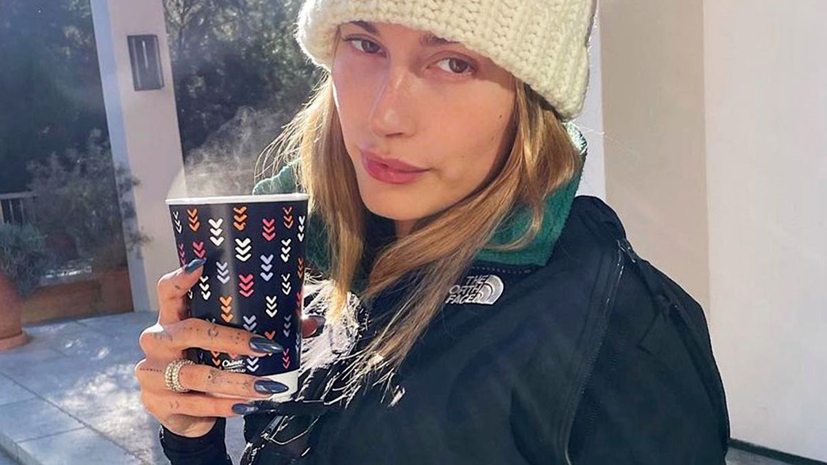 Plotki o ciąży Hailey Bieber nie cichną. Są nowe zdjęcia paparazzi. Strój w sam raz dla przyszłej mamy