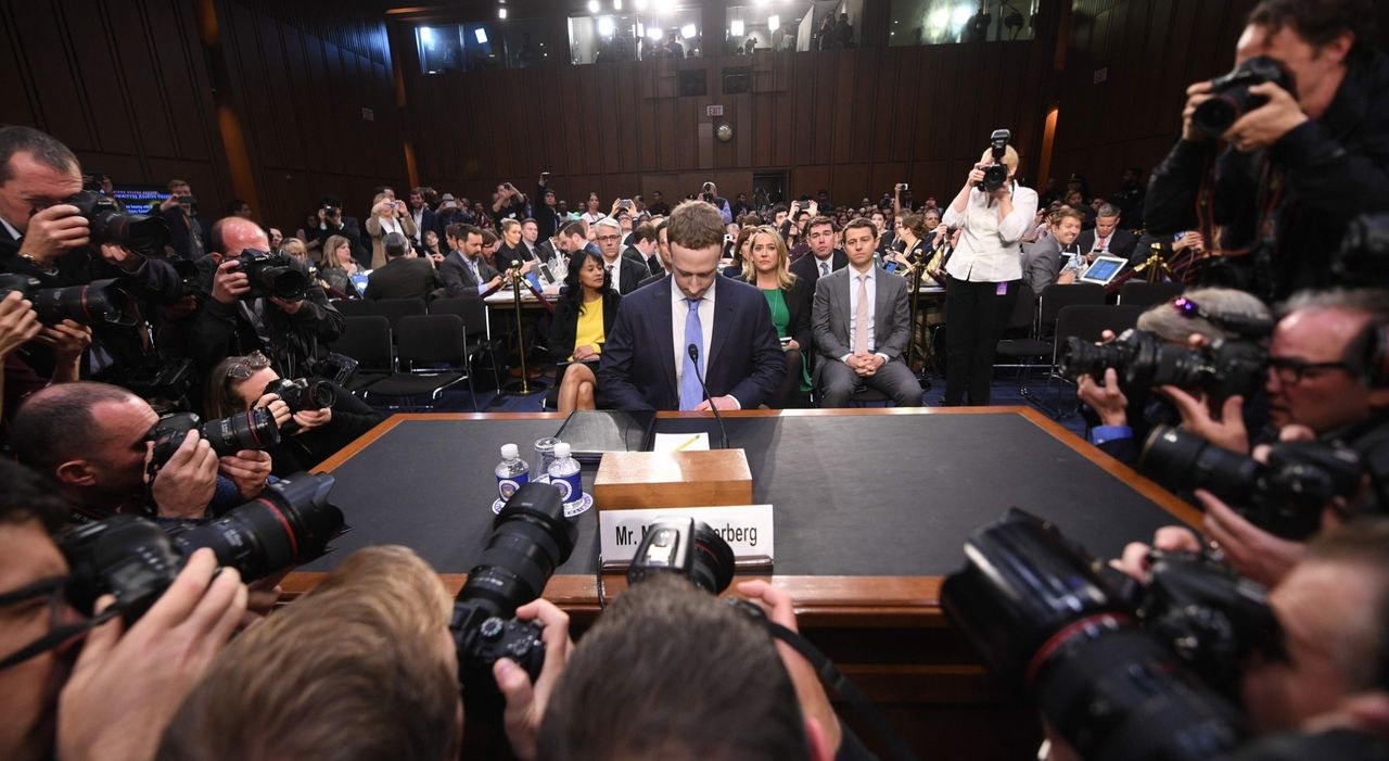 Niepodzielny. Nie ma internetu bez Facebooka