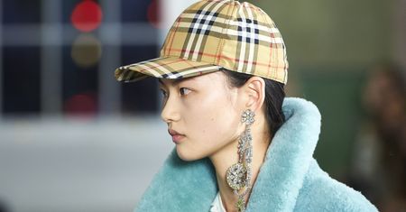 Burberry zniszczy kolekcje warte 38 mln dolarów