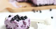 Sernik Blueberry Milkshake. Słodkie połączenie jagód i sera