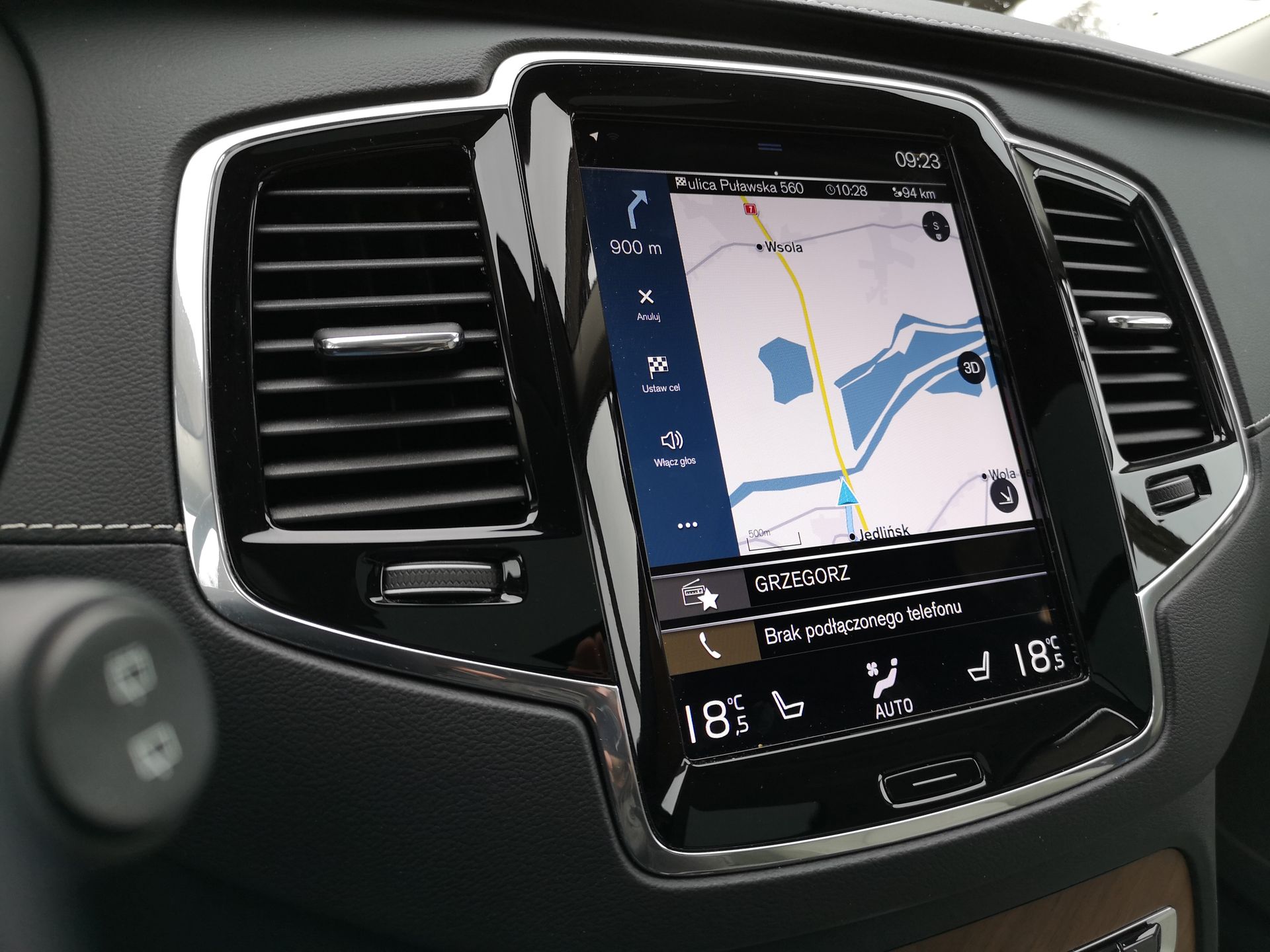 Volvo XC90: Volvo Sensus, audio Bowers & Wilkins i systemy bezpieczeństwa 4