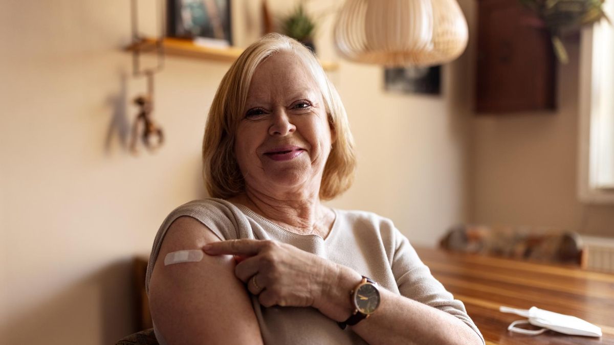 Jakie szczepienia warto wykonać po 50. roku życia?