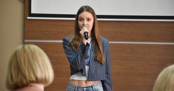 Konkurs Języka Angielskiego LIPS 2025 w II LO im. Broniewskiego w Koszalinie