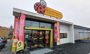 Biedronka szaleje. Od 11 sierpnia nawet 90 proc. taniej za drugie opakowanie