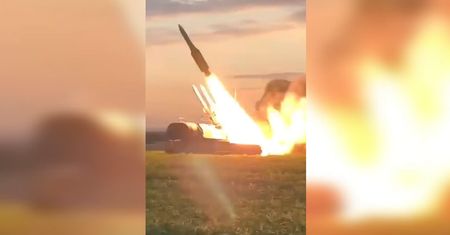 Bez litości dla Rosjan. Ukraińcy witają kolejny dzień systemem 9K37 Buk