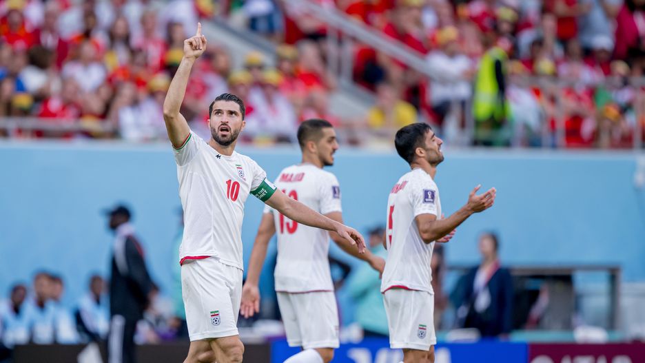 Więcej niż mecz - spotkanie USA-Iran to nie będzie zwykła rozgrywka, to pełne napięcia starcie pomiędzy dwoma potęgami