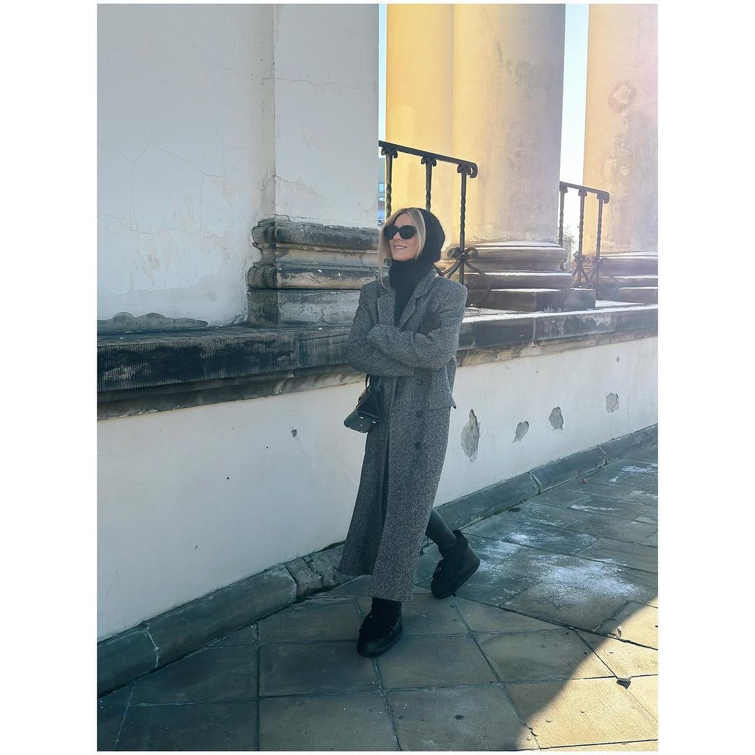 Katarzyna Tusk w długim płaszczu