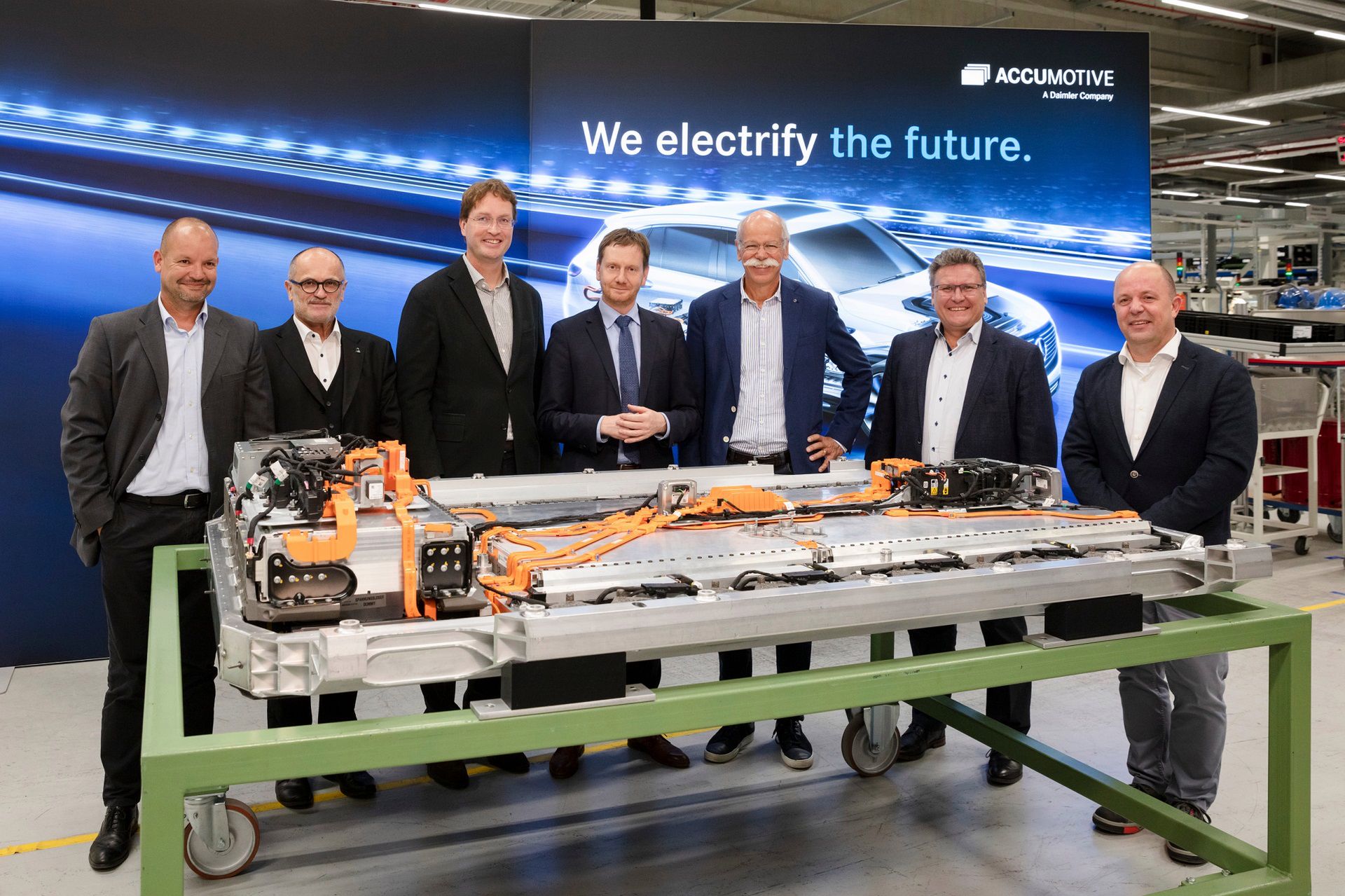 Daimler wiąże duże nadzieje ze swoim własnym poddostawcą akumulatorów do samochodów elektrycznych. Na jego rozwój potrzebne są jednak ogromne inwestycje (fot. Daimler AG)