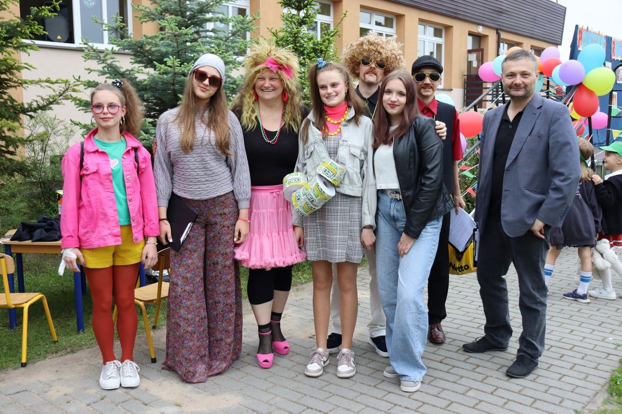 Rodzinne Powitanie Lata, czyli piknik w stylu PRL w "Czwórce". Atrakcji nie brakowało!