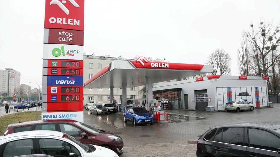 Ceny paliw rosną z powodu wojny w Ukrainie. Diesel wkrótce może sięgnąć niemal 7 zł 
