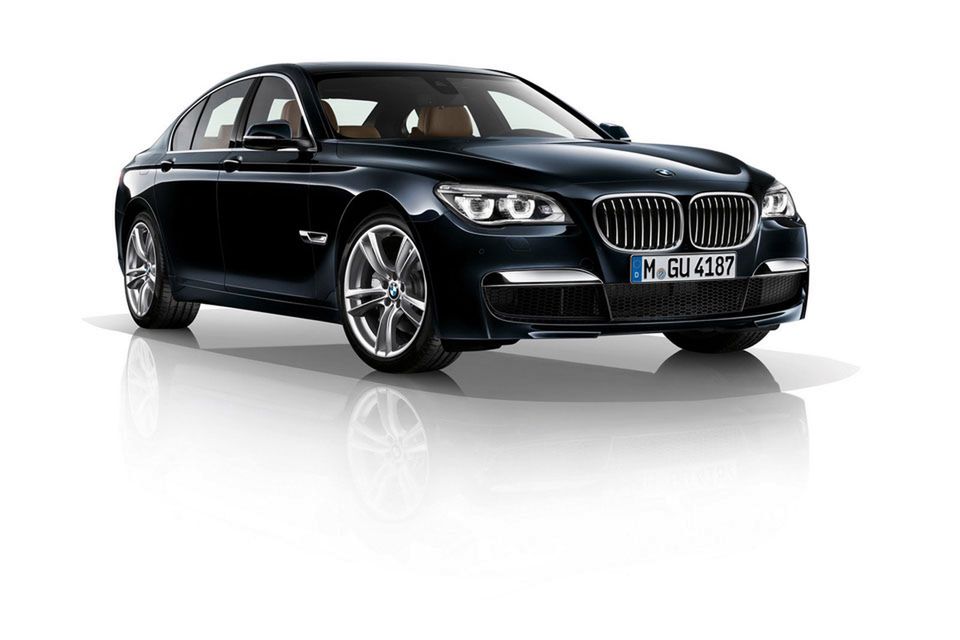 BMW serii 7 2013 (158)