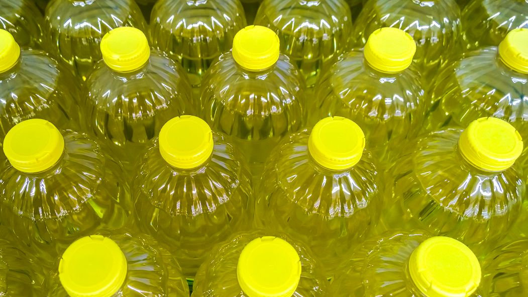 Oliwa z oliwek ma wiele cennych witamin i antyoksydantów