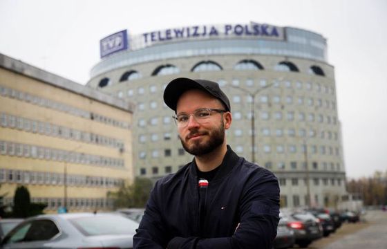 Bart Staszewski pozywa TVP za oczernianie. Domaga się m.in. emisji filmu w jego reżyserii