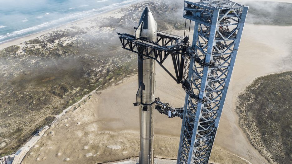 SpaceX Starship. Pierwsza dwuczłonowa rakieta, nadająca się do ponownego użycia.