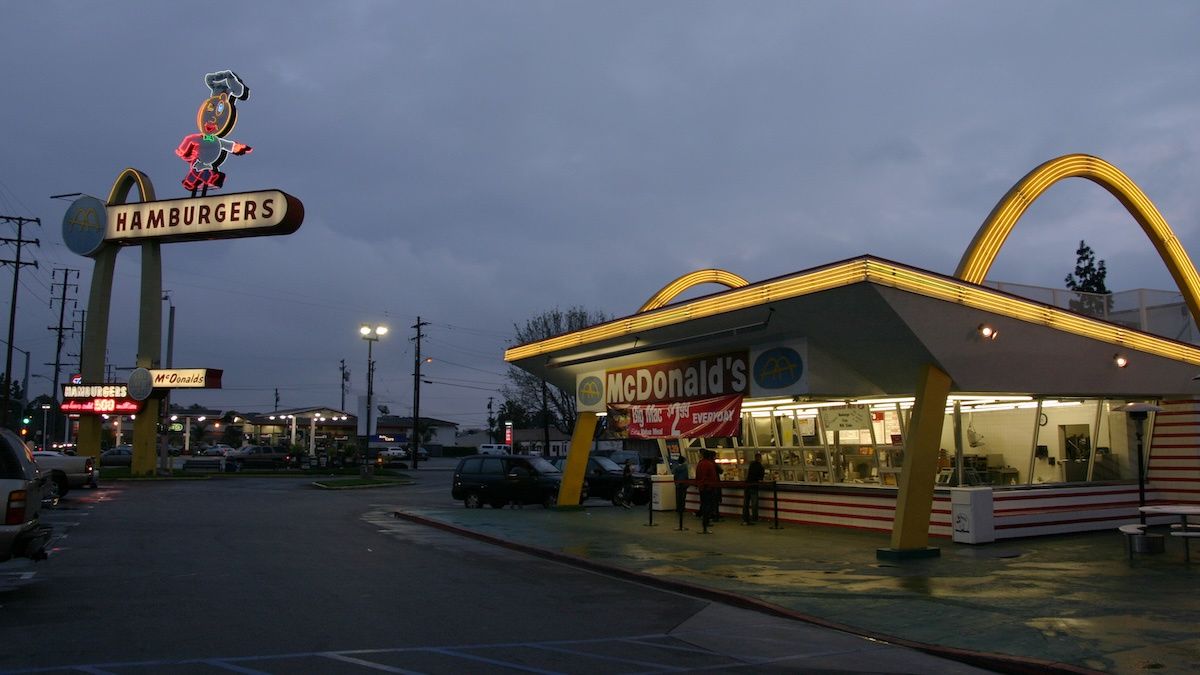 Najstarszy McDonald's, Kalifornia, w 2007 r.