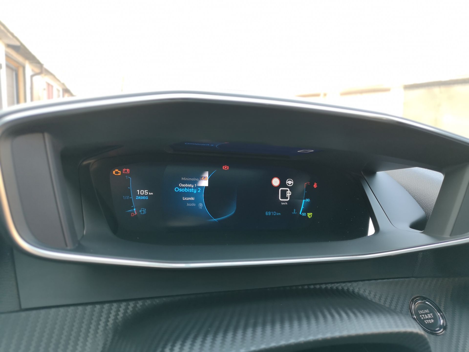 Peugeot 208 GT Line: wirtualne zegary 3D oraz obsługa systemu 8