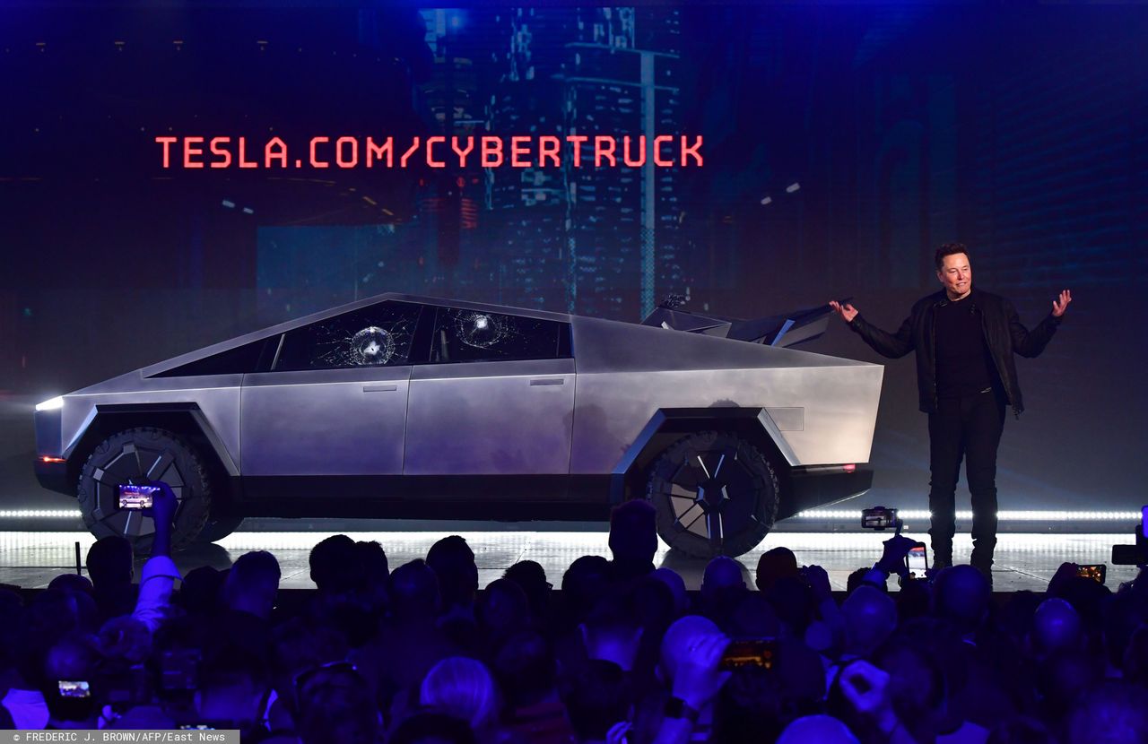 Tesla Cybertruck imponuje możliwościami, ale pozostawia kilka pytań bez odpowiedzi