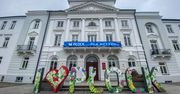 2 kwietnia przed ratuszem - Płock dla autyzmu