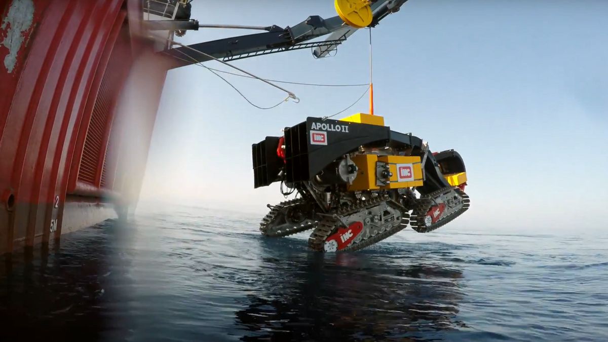 Łazik Apollo II wysyłany na dno Morza Śródziemnego (fot. Blue Nodules)