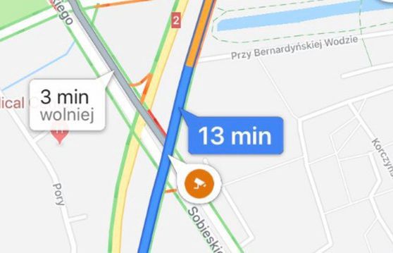 Mapy Google dominują wśród platform mapowych, Yanosik i NaviExpert przyciągają na dłużej