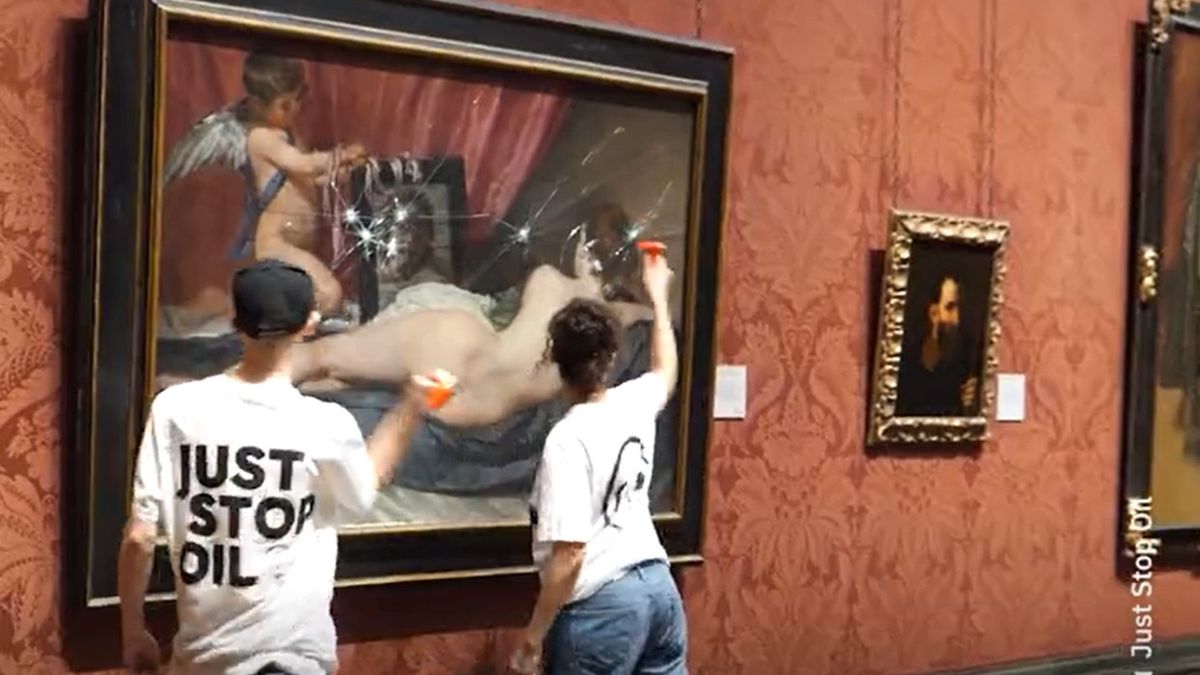 Nagranie z dewastacji obrazu pojawiło się na Twitterze