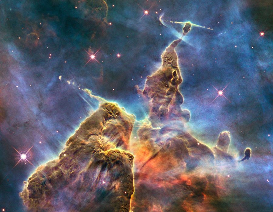 NASA. Kosmiczny Teleskop Hubble’a - kolorowe zdjęcia to efekt Photoshopa 2
