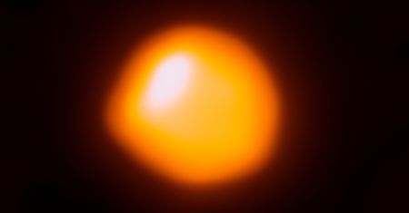 Betelgeza ma towarzysza. Chandra i Hubble w końcu go dostrzegły