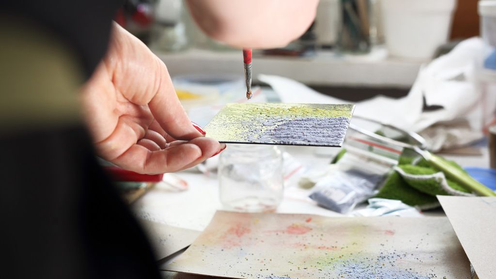 Kartki robione ręcznie to oryginalny prezent na każdą okazję