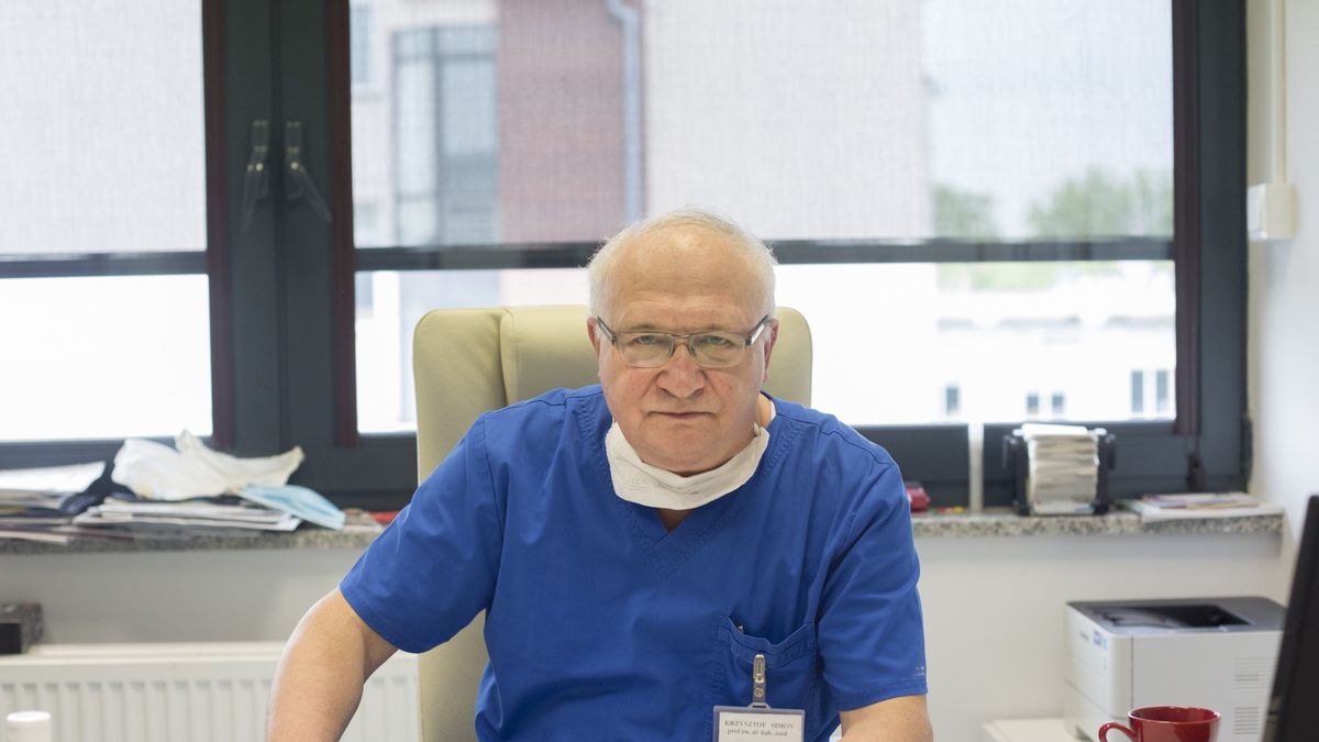 Krzysztof Simon grzmi. W dosadny sposób krytykuje decyzje polityków