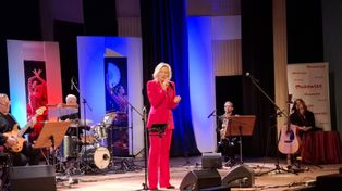 Na scenie Radomskiej Orkiestry Kameralnej w sobotę koncert miała Iza Połońska