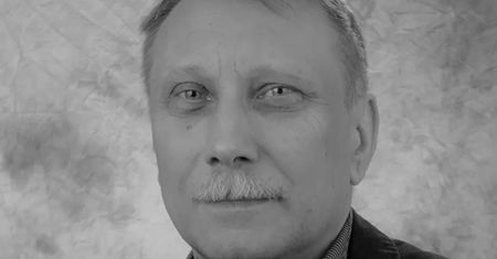 Radom żegna znanego polonistę. Zbigniew Wieczorek zmarł z powodu zakażenia koronawirusem