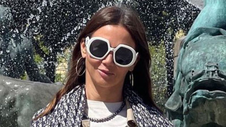 WYSTROJONA w luksusowe dodatki Kinga Rusin pozuje z Nicei i rozprawia o świętach: "Rozmowy, wspomnienia, dyskusje o PRZYSZŁOŚCI" (FOTO)