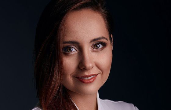 Patrycja Pawlik odpowiada za PR i marketing Teatru Kamienica