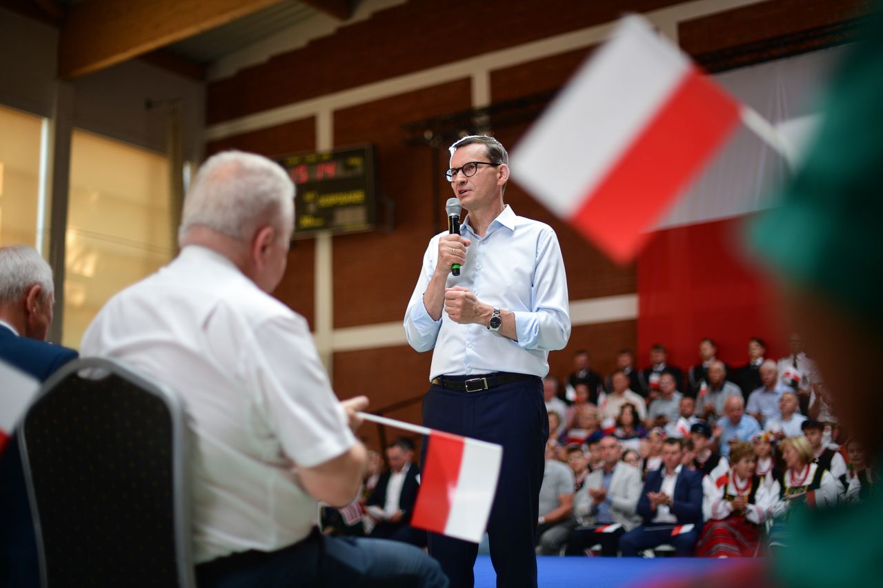 Premier Mateusz Morawiecki przekonywał samorządowców o udanej współpracy rządu i samorządów. - Polska bez samorządów jest jak statek bez silników - mówił. Zdjęcie ilustracyjne