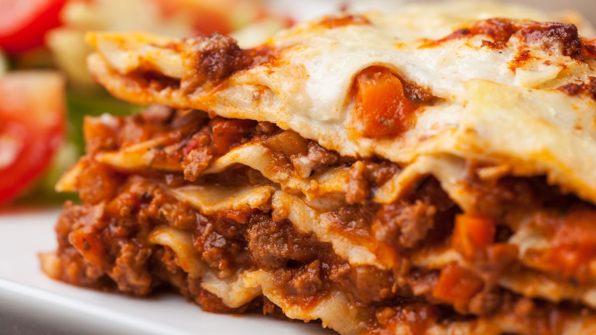 Prosty przepis na pyszną lasagne z mięsem mielonym