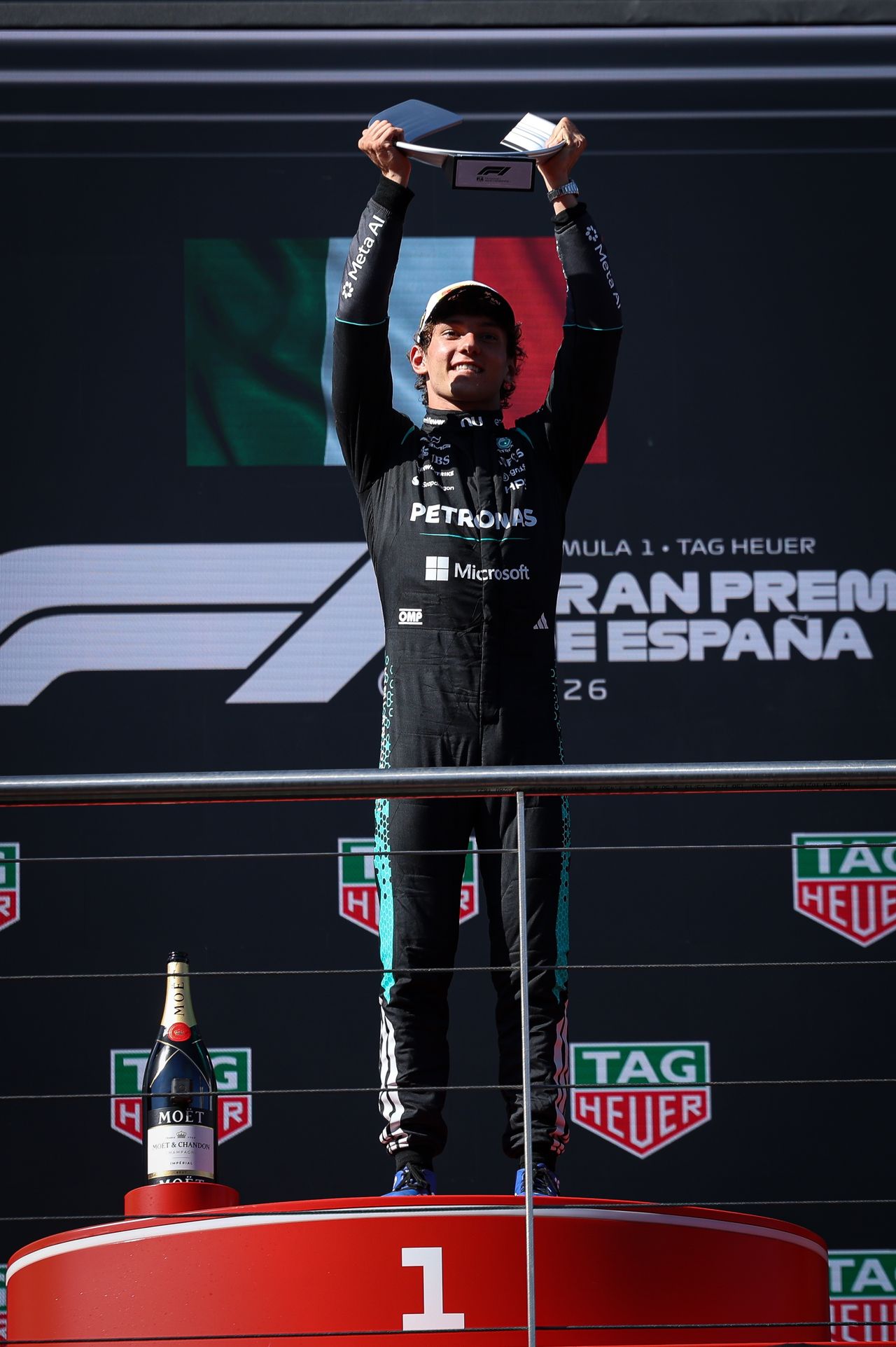 MADRID, SPAIN - SEPTEMBER 13: Andrea Kimi Antonelli of Italy and Mercedes AMG Petronas F1 Team celebrates on the podium during the F1 Grand Prix of Spain at Madring attends the F1 Spanish Grand Prix 2026 at Ifema on September 13, 2026 in Madrid, Spain. (Photo by Pablo Cuadra/WireImage)