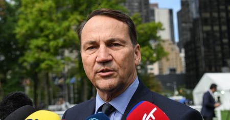 Niespodziewane spotkanie Sikorskiego. Rozmawiał z szefem białoruskiego MSZ