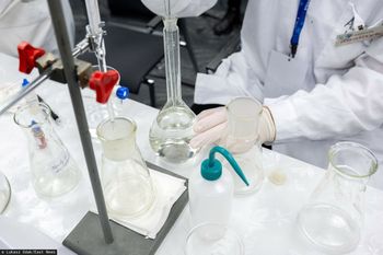 Bakterie są w stanie przetrwać podróż pomiędzy planetami