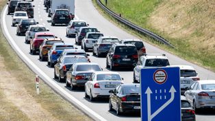 Jedziesz na urlop? Nie wybieraj tych dróg! Oto mapa utrudnień
