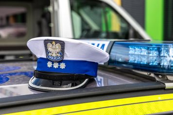 Trzech nietrzeźwych kierujących zatrzymanych jednego dnia. Kierowca Mercedesa miał 3 promile