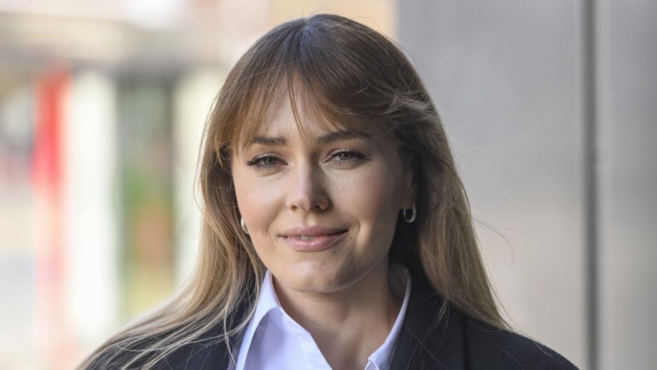 Magdalena Lamparska w modnej stylizacji.